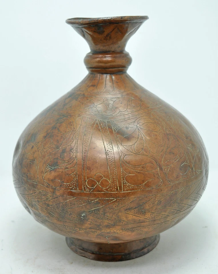 Antigua olla ritual tántrica de cobre original hecha a mano fina grabada rara Foto 2 de 4