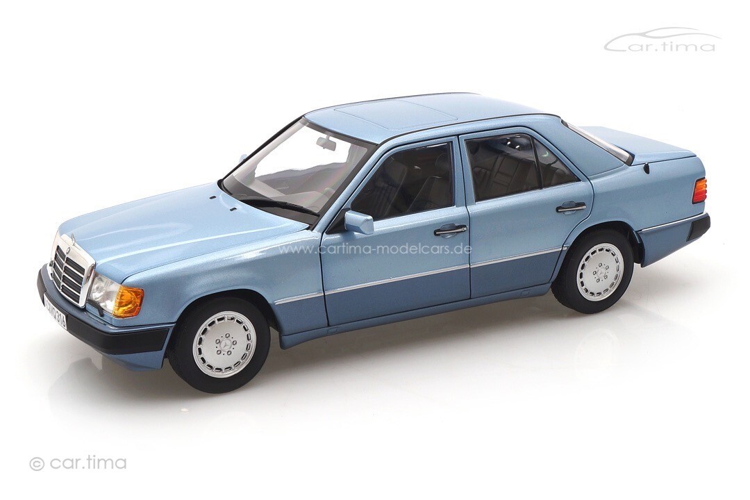 レベル　1/18　ベンツ　２３０E Mercedes-Benz 230 E 1990 Light Blue Met. Norev 1:18 183945