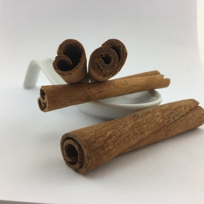 0.15kg ZIMTSTANGEN CASSIA VERA (ganz) 0 0