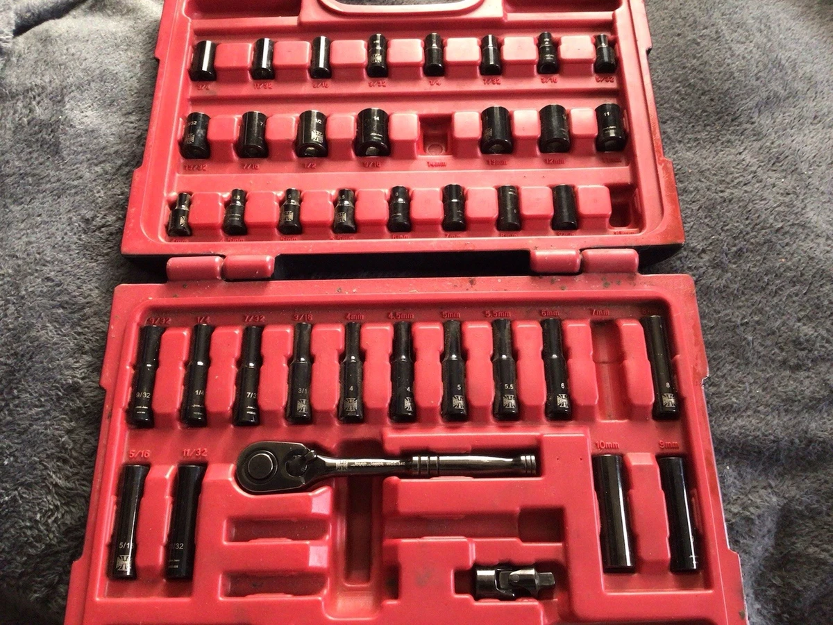 超希少 WEST COAST CHOPPERS&MAC TOOLS Mac Tools Jesse James Socket Set Foam West Coast Choppers 36 Piece
