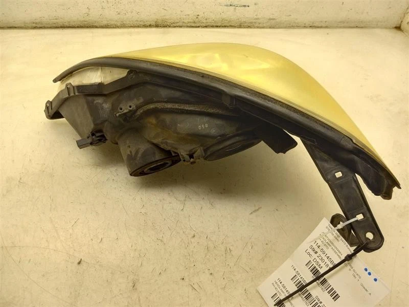 05-09 MONTAJE FARO DELANTERO LADO PASAJERO LEXUS GX470  Foto 3 de 4