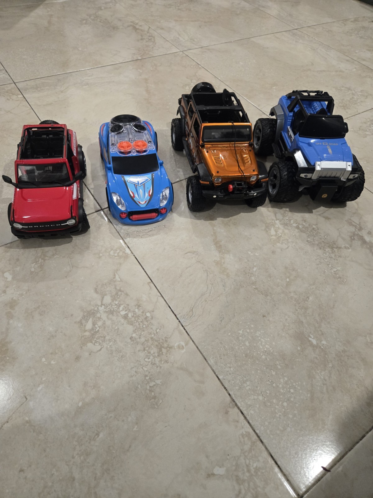 Toy Truck Bundle Lot 4 Off Road Jeep SUV Cars Kids Play Vehicles Set See Pics