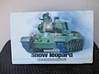 Heng Long 1/16 Scale RC Radio Control Battle Smoking Tank Snow Leopard