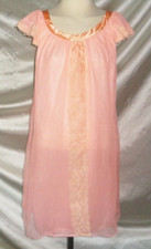 NEGLIGEE / PEIGNOIR Night Gown Vintage Erica Loren New York Layered Peach Sheer