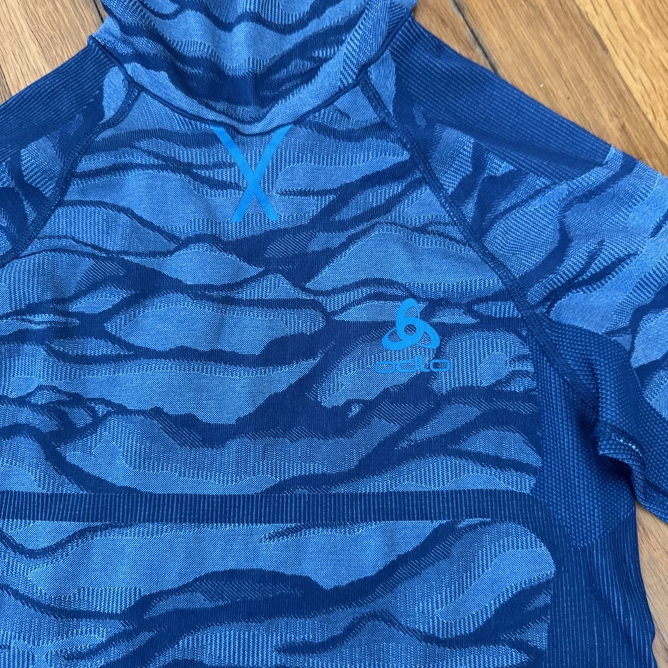 Top con capucha Odlo Blackcomb capa base azul manga larga para mujer con máscara facial talla S Foto 3 de 4