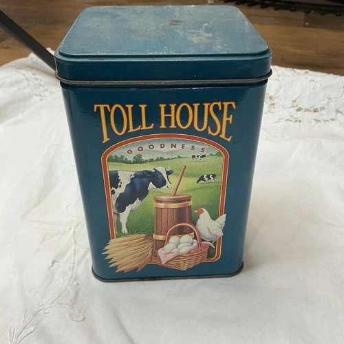 Vintage Nestle Limited Edition Toll House Cookie Tin Farm Cow