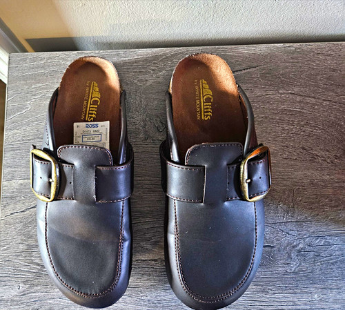 Cliffs by White Mountain Women’s Brown Slide Sandals Slip-On Buckle Straps Sz 7W