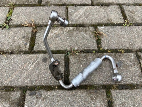 AUDI A6 4F2, C6 Turbinenschmierrohr 06H121497B 3.00 Petrol 2013 33769137