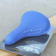 SE BIKES BMX FLYER RAILED SEAT BLUE PADDED SE RACING