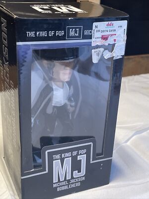 Bravado 2009 Michael Jackson THE KING OF POP Bobblehead With COA