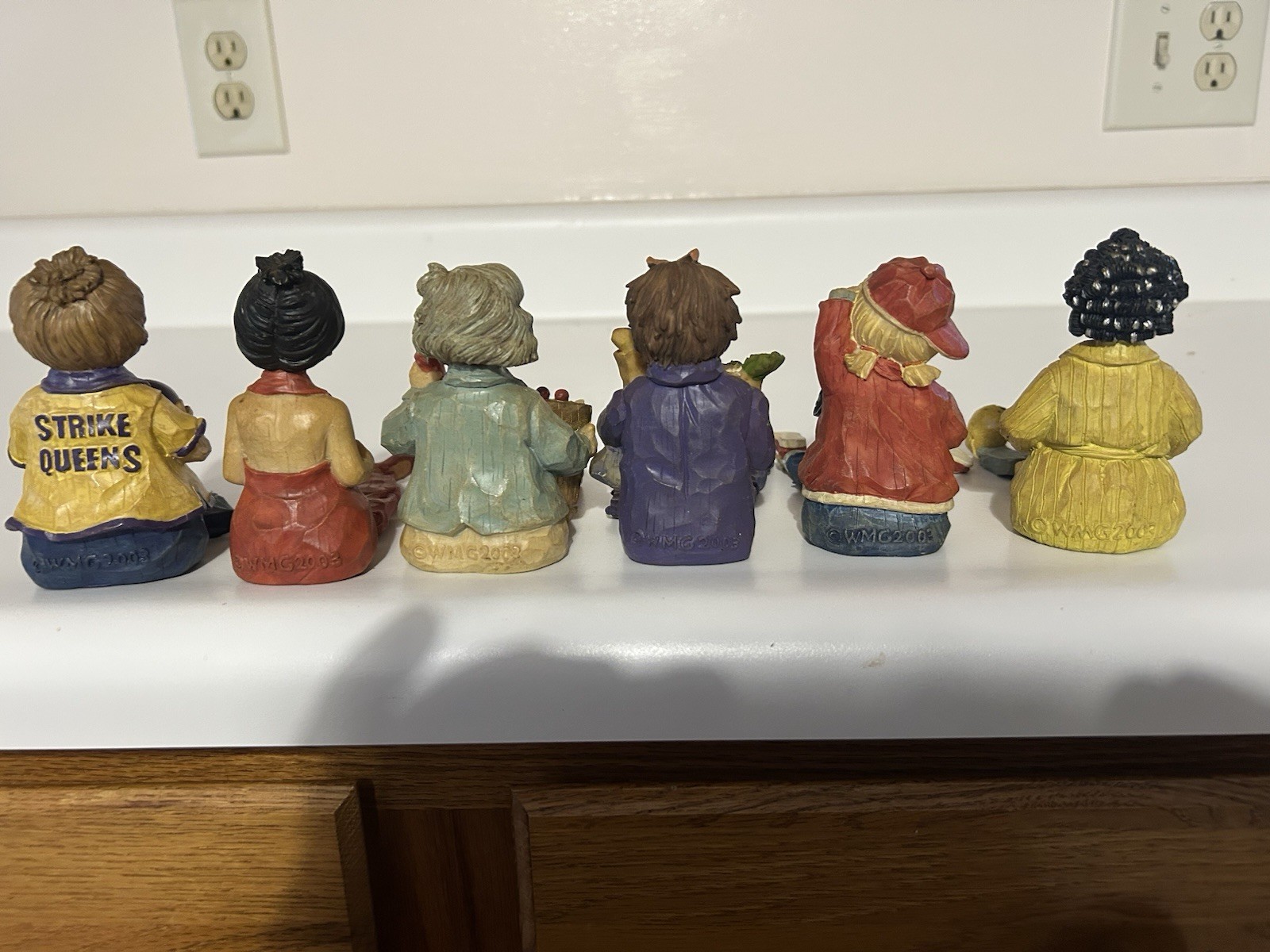 WMG 2003 Women Shelf Sitters Figurines-  Lot of 6- Good Condition-    #4