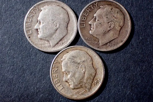 3  Roosevelt Dimes 90% Silver dated 1947S 1952S 1953S Good/VG Condition ROOS 057