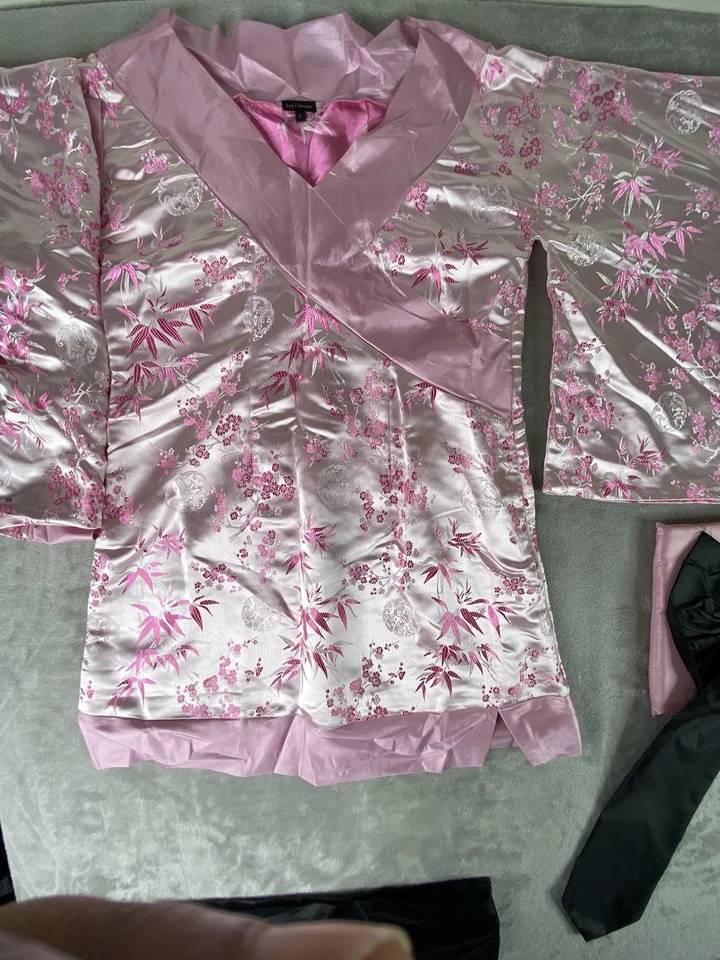 Leg Avenue Adult Large Women's 2 Pc Geisha Girl Costume Pink - Light Staining - Image 4 of 4