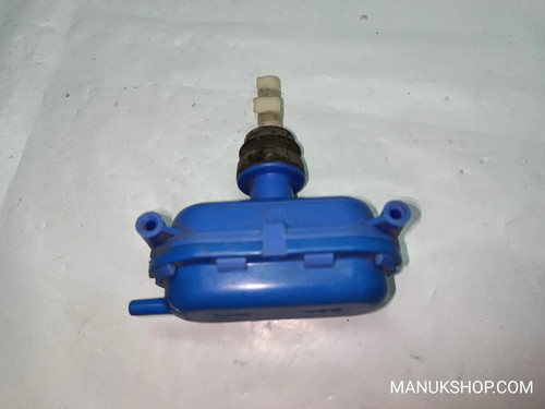 Stellmotor Heckklappe Zentralverriegelung Volkswagen Golf Audi 443862153B