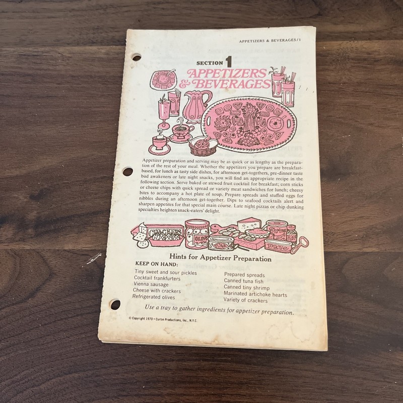 VTG APPETIZERS & BEVERAGES CURTIN PRODUCTIONS INC NYC 32 PAGE BOOKLET 1970 USA
