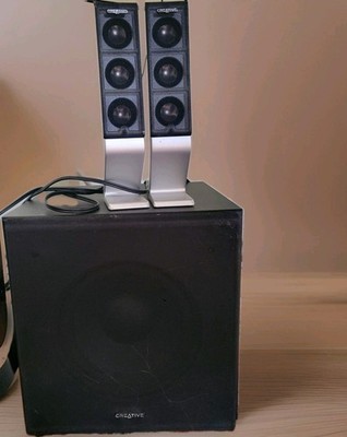 Creative Labs I-Trigue 2.1 3300 Speaker System - 2 Speakers+Subwoofer