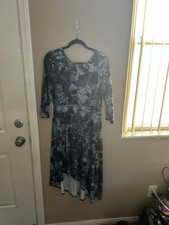 Floral Patterned Midi Dress with 3/4 Sleeves