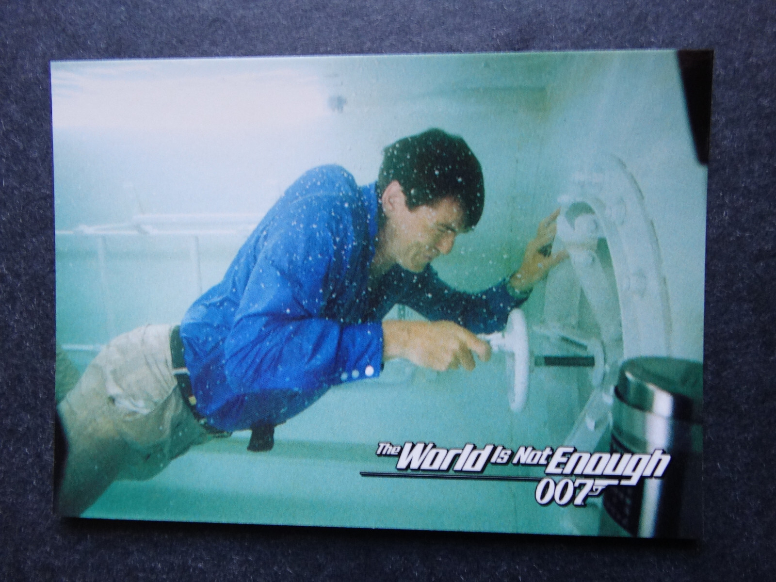 1999 Inkworks James Bond World Is Not Enough Card Complete Your Set U Pick 1-90 - Picture 76 of 118