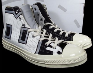 spurs converse