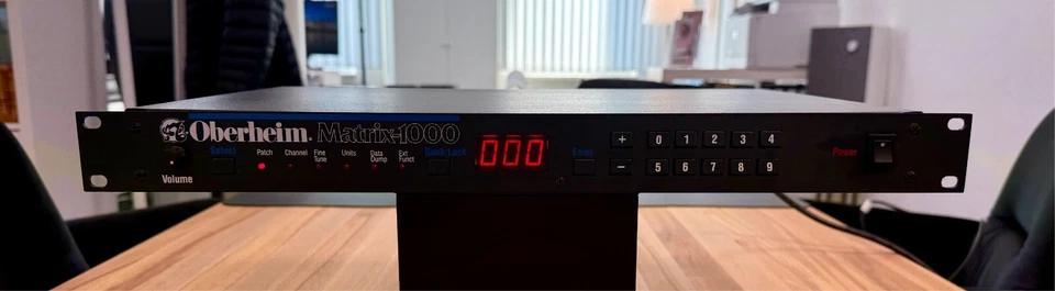 Legendäre satte analoge Sounds: Oberheim Matrix 1000 + Editor-Software