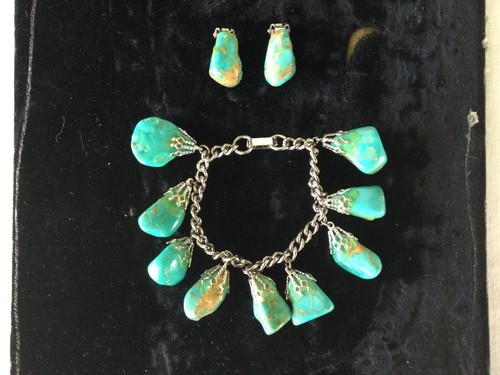 Vintage Faux Turquoise Silver Tone Charm Bracelet & Clip on Earrings - Picture 4 of 5