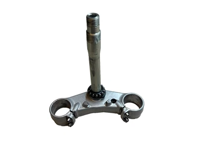 Triumph Daytona 675 06-08 Untere Gabelbrücke Triple Clamp T2044130 - Bild 1 von 4