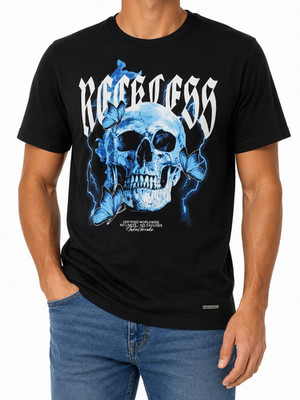 FSBN Men's Black Skull Graphic T-Shirt  Size S  Relaxed Fit