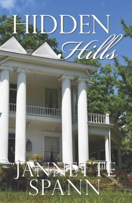 Spann - Hidden Hills - New paperback or softback - 15 - X555z