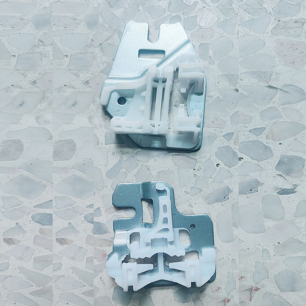 Clips Fixation Pare-brise / Capot ROMIX Pour X5 - Référence C60109 (OE 1106903)
