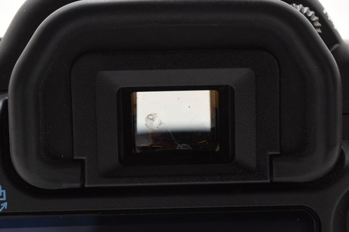 Canon EOS 30D DSLR Body – LCD Playback Issue – Works – Clean – Battery + Charger - Picture 8 of 12