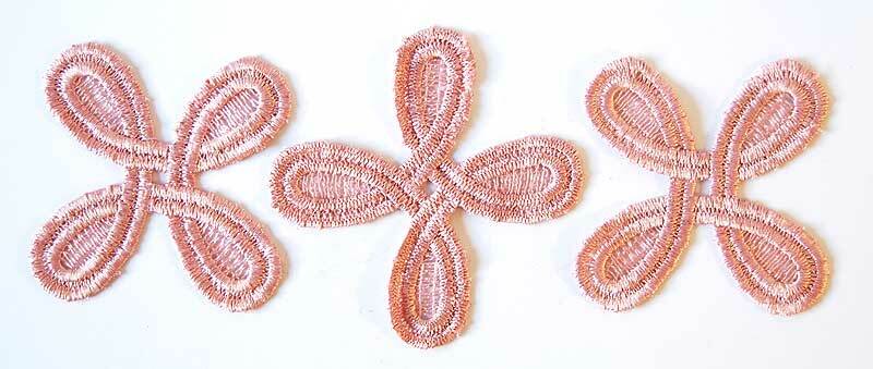 Set de 10 flores de tela Guipur 8,5 x 8,5 cm.