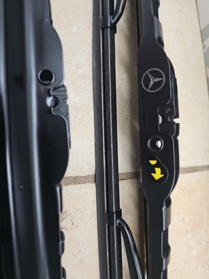 Mercedes-Benz G-class W463 Front Wiper Blades Set A4638200145 OEM 