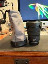 Canon RF 24-70mm F2.8 L IS USM Zoom Lens 24-70mm f/2.8 with Hood & Case