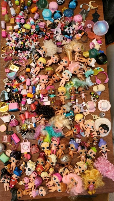 GIANT Lot of LOL Surprise Dolls: Dolls with Lots of Accessories & Clothes