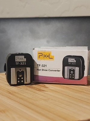 Pixel TF-321 Hot shoe Adapter Converter for Canon  Flash - open box / not tested