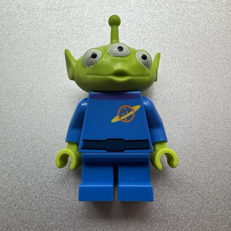 LEGO Alien Toy Story Disney series  1 Collectible Minifig CMF 71012 Retired