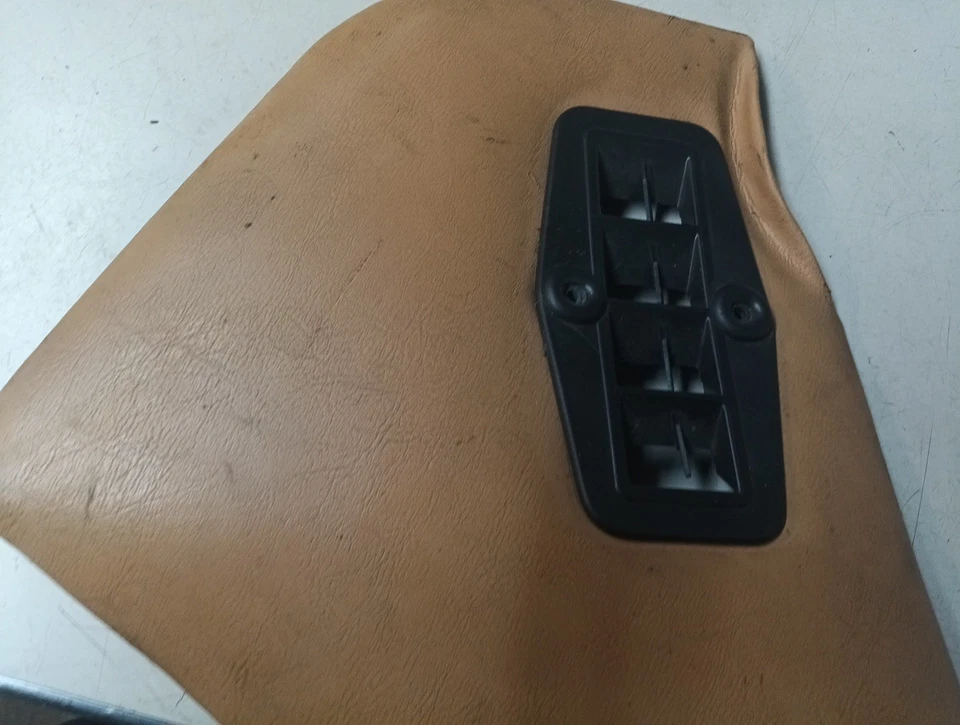 Jaguar Xj6 1984 consola central panel lateral con ventilación muy buen estado Foto 2 de 3