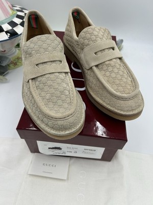 Gucci Men\'s oatmeal Suede GG Logo Penny Loafers size 8 made in Italy Gucci | Shoes | Mens Gucci Suede Oatmeal Gg Embossed Driver  main image 4