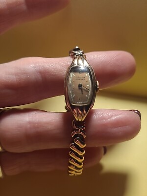 Vtg Gruen Curvex Precision W 10K gold filled Women's Watch Spiedel