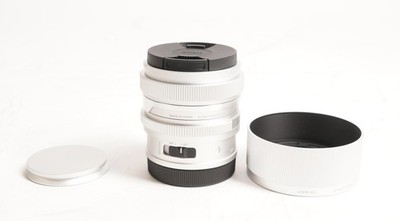 Sigma 35mm F2 DG Silver Contemporary Lens for L Mount