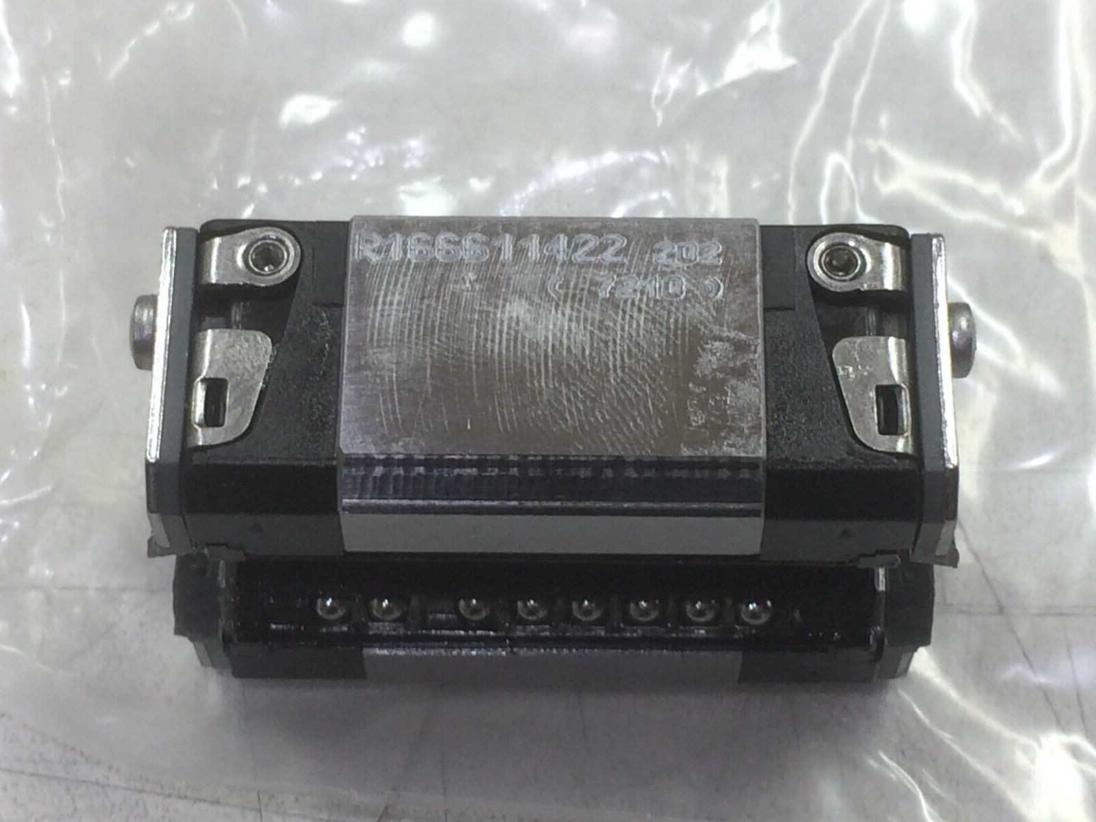 REXROTH BOSCH BALL BEARING RUNNER BLOCK R166611422 SIZE 15 SKS 202 0R 204