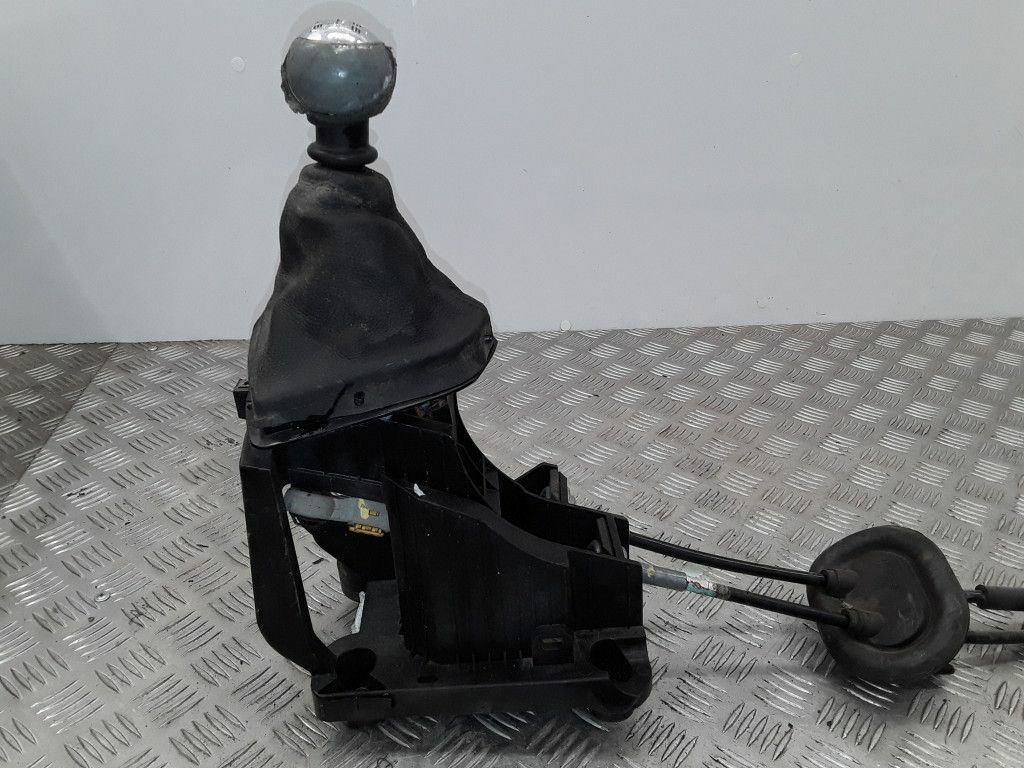 Genuine Peugeot 308 CC 308cc 1.6 Petrol Manual Gear Selector  