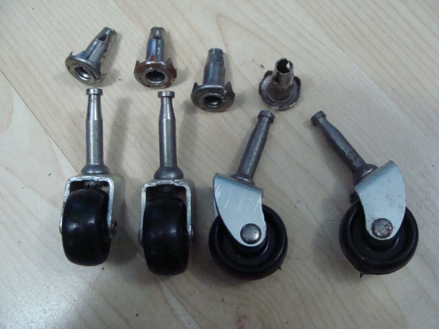 4 x  Swivel Castor Wheels Trolley Furniture Caster With Sockets