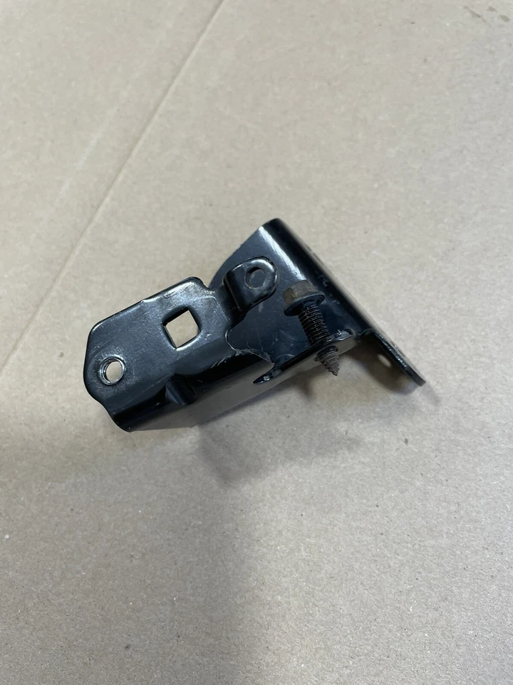 Soporte de cable del acelerador 1996 1997 4,6 Ford Thunderbird LX Sport Merc Cougar Xr7 Foto 3 de 3