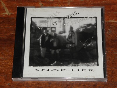 SNAP-HER - IT SMELLS, IT BURNS, IT STINGS... (CD ALBUM 1996) NEW RED ARCHIVES