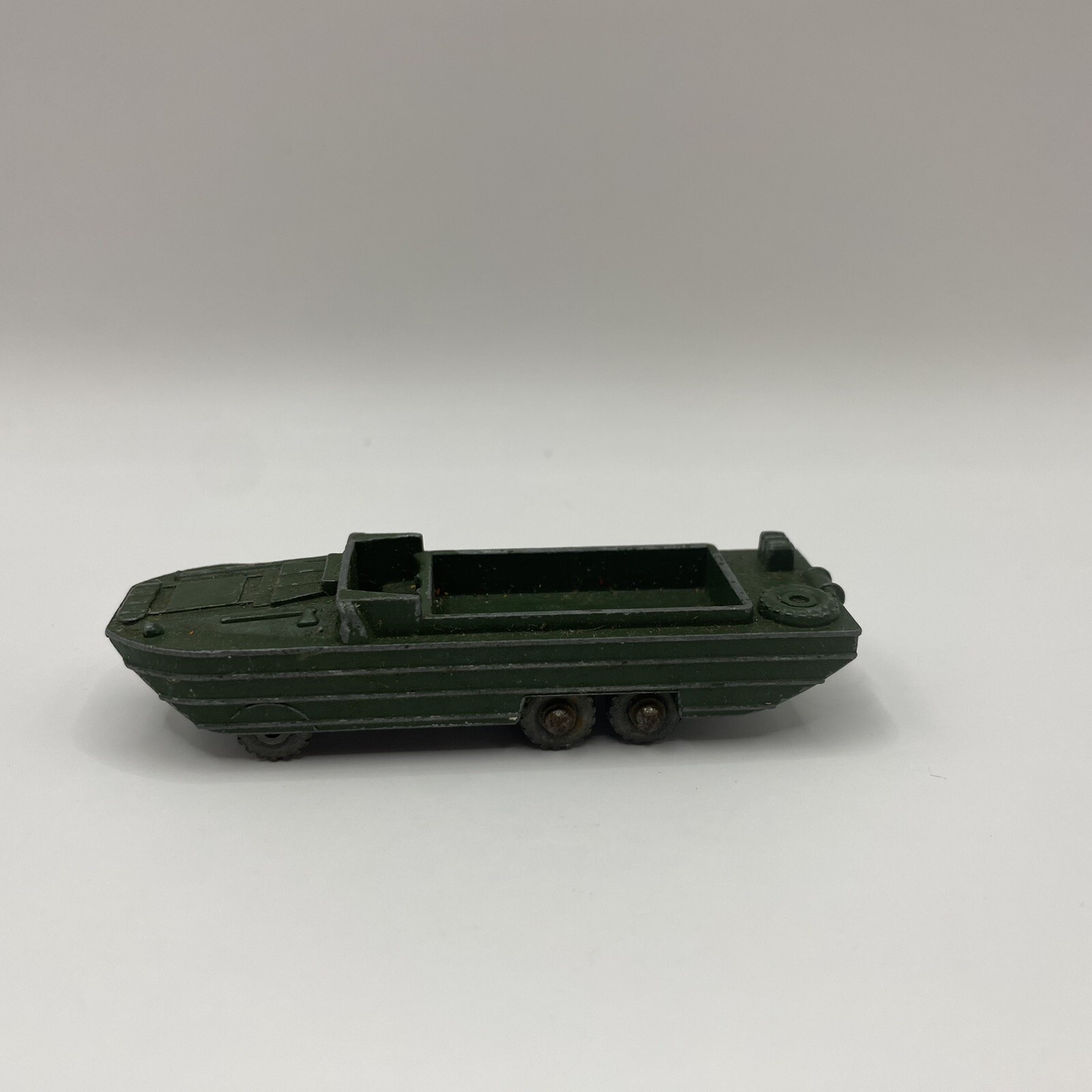 MATCHBOX N° 55 D.U.K.W Amphibian 1958 Matchbox 55a, DUKW Amphibian - Free Price Guide & Review