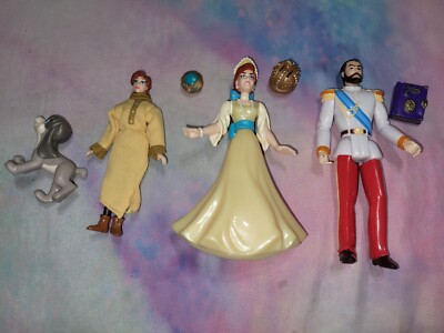 Lot Of 3 Anastasia Toy Figures Vintage 1997 Czar, anistasia x2, and accessories