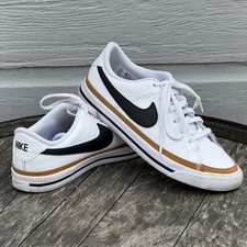 Nike Court Legacy Youth Size 4.5 Women's Size 6 -2023 EUC