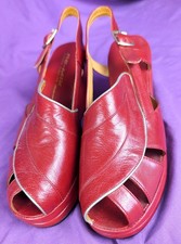 Re-mix Vintage Red L'amour Wedge Belted Sling Back Layered Sz 8 Peep Toe