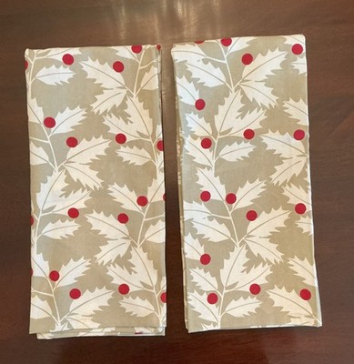 2 Crate and Barrel 100% Cotton Holly Tea Towels NWOT